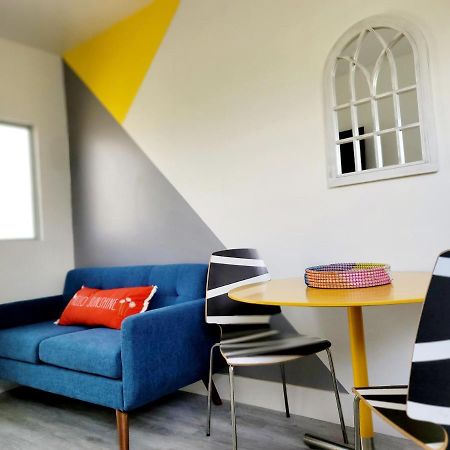 Miami Vacation Guest House Bagian luar foto