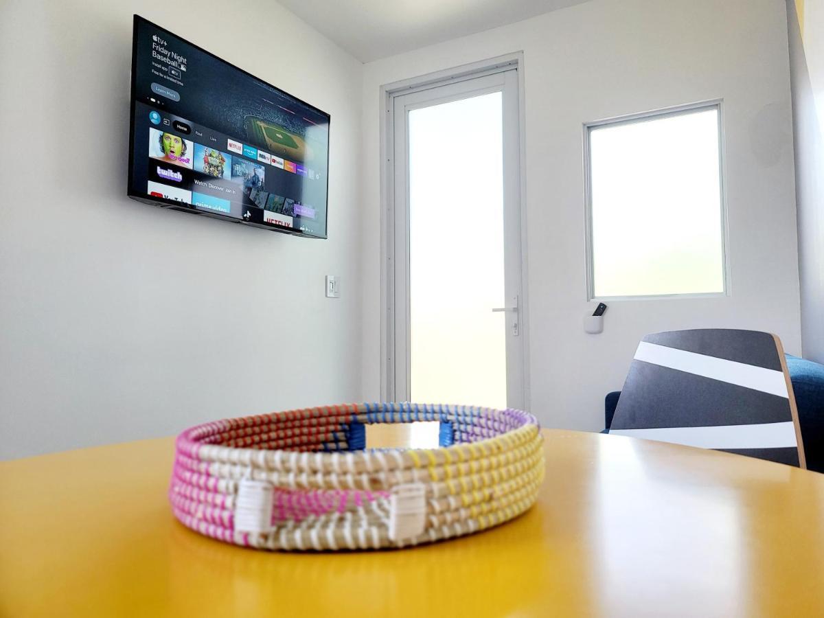 Miami Vacation Guest House Bagian luar foto
