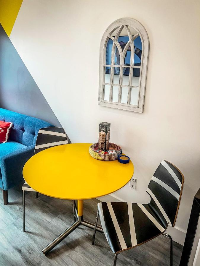 Miami Vacation Guest House Bagian luar foto